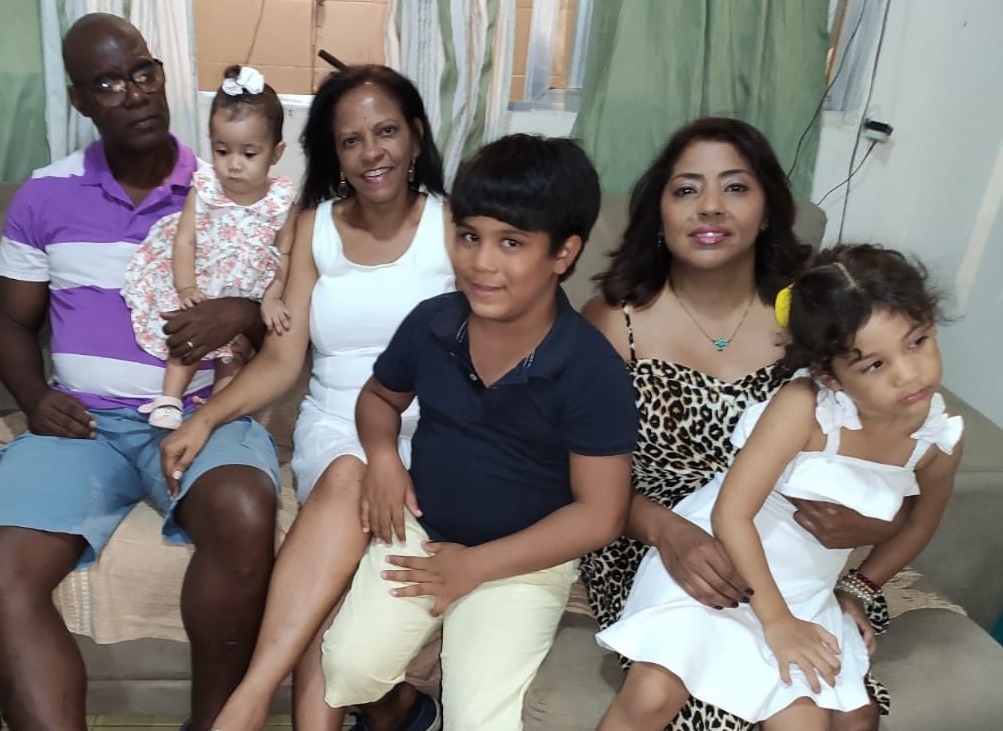 Adoção de grupo de irmãos: a escolha de se agigantar pelo amor