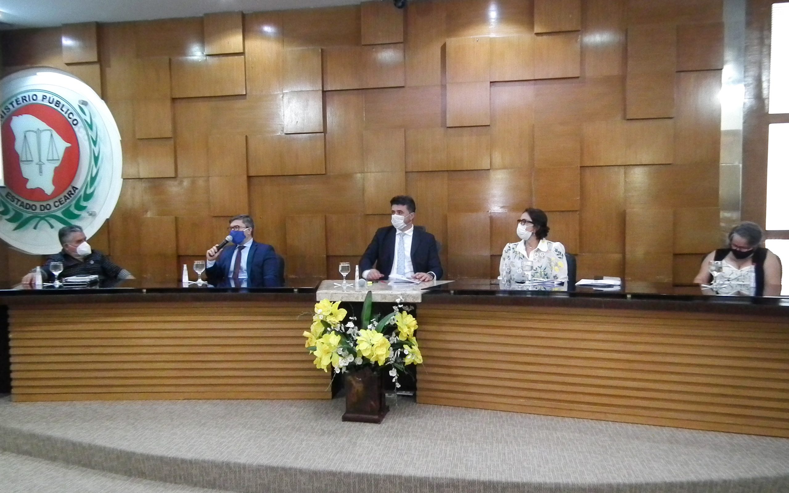 Defensoria Pública participa da assinatura do termo “30 Compromissos pela Criança e pelo Adolescente”