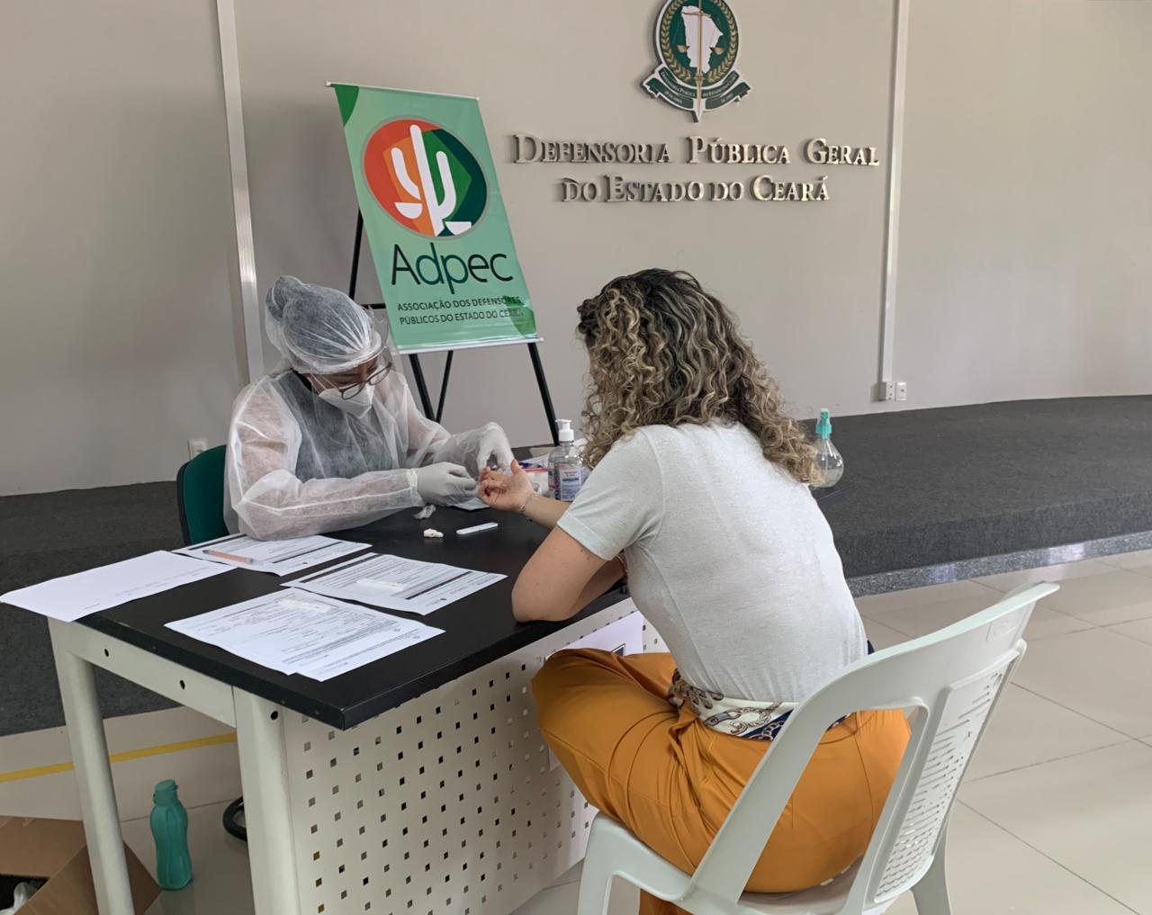 Sessenta e sete testes para Covid-19 são realizados em defensores, colaboradores e estagiários na região de Sobral