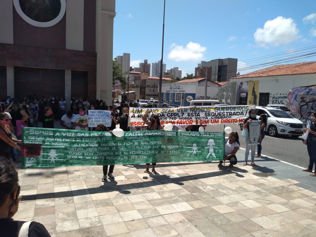 Defensoria acompanha manifestação de parentes de presos em frente à SAP