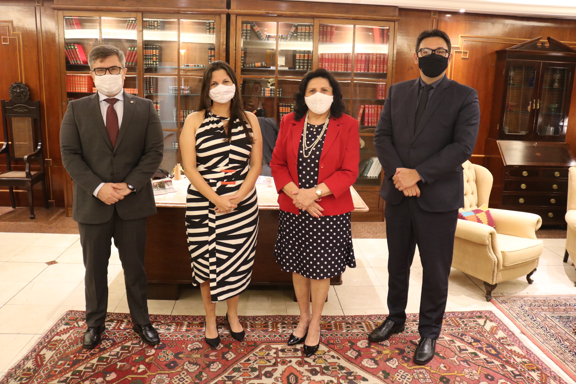 Defensoria Geral tem reunião com a nova presidente do Tribunal de Justiça