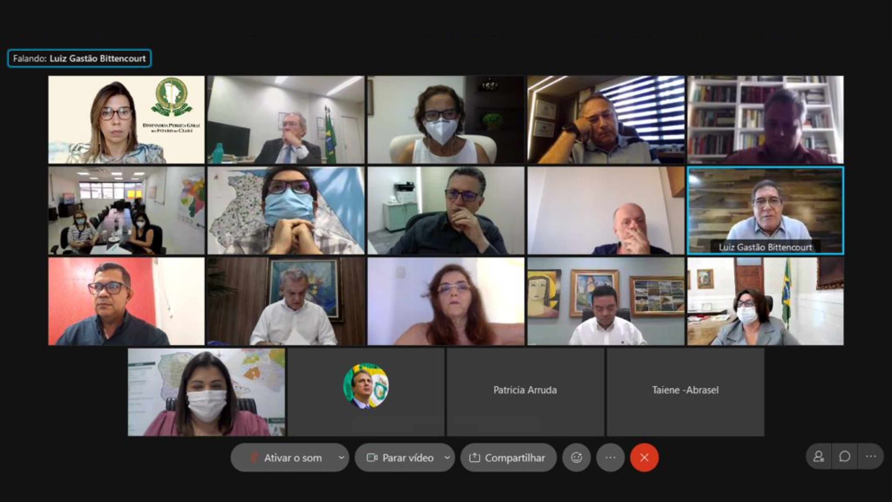 Comitê de Enfrentamento ao Coronavírus discute vacinação de adolescentes no Ceará