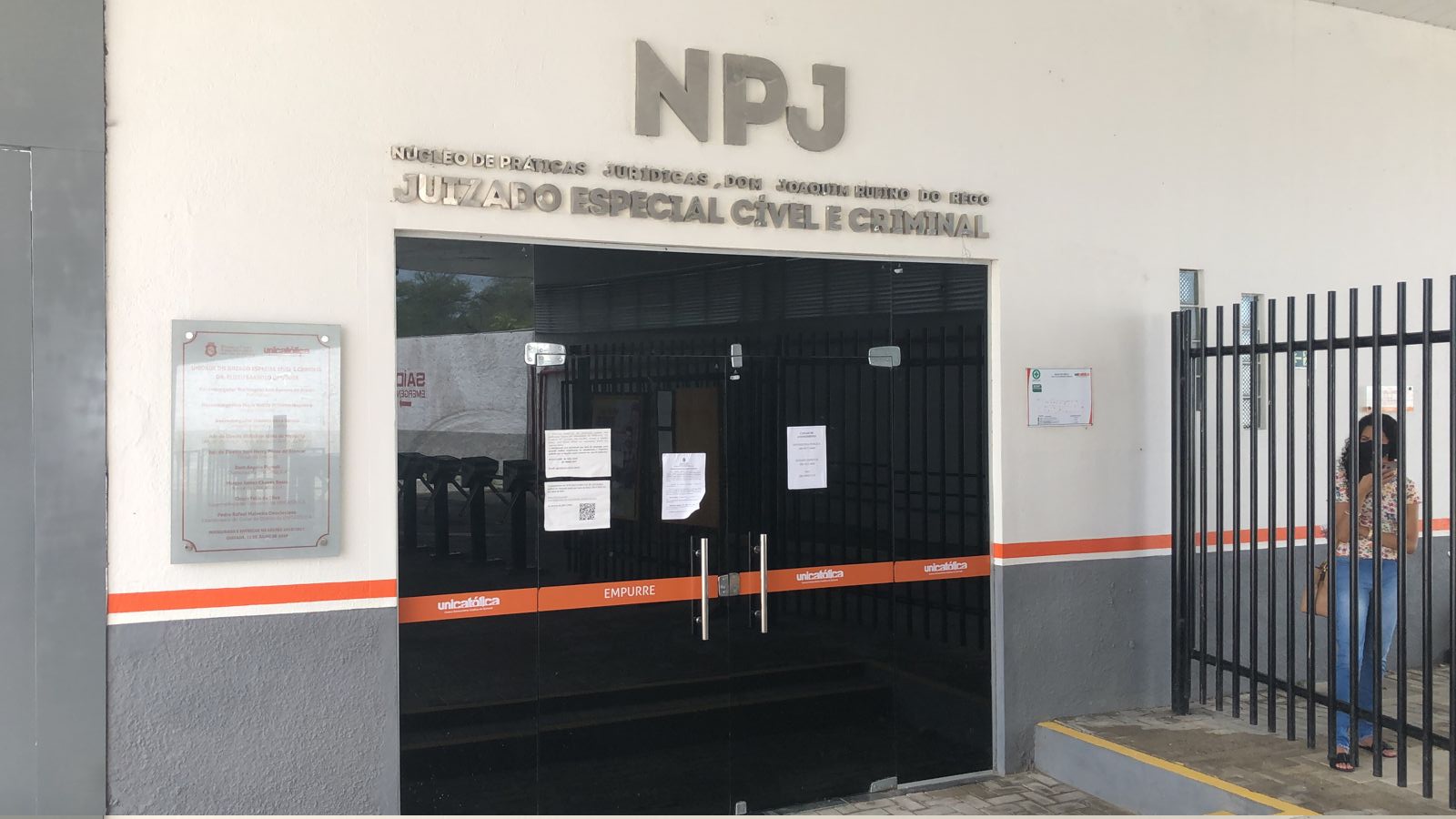 Defensoria em Quixadá está atendendo à população no Centro Universitário Católica de Quixadá