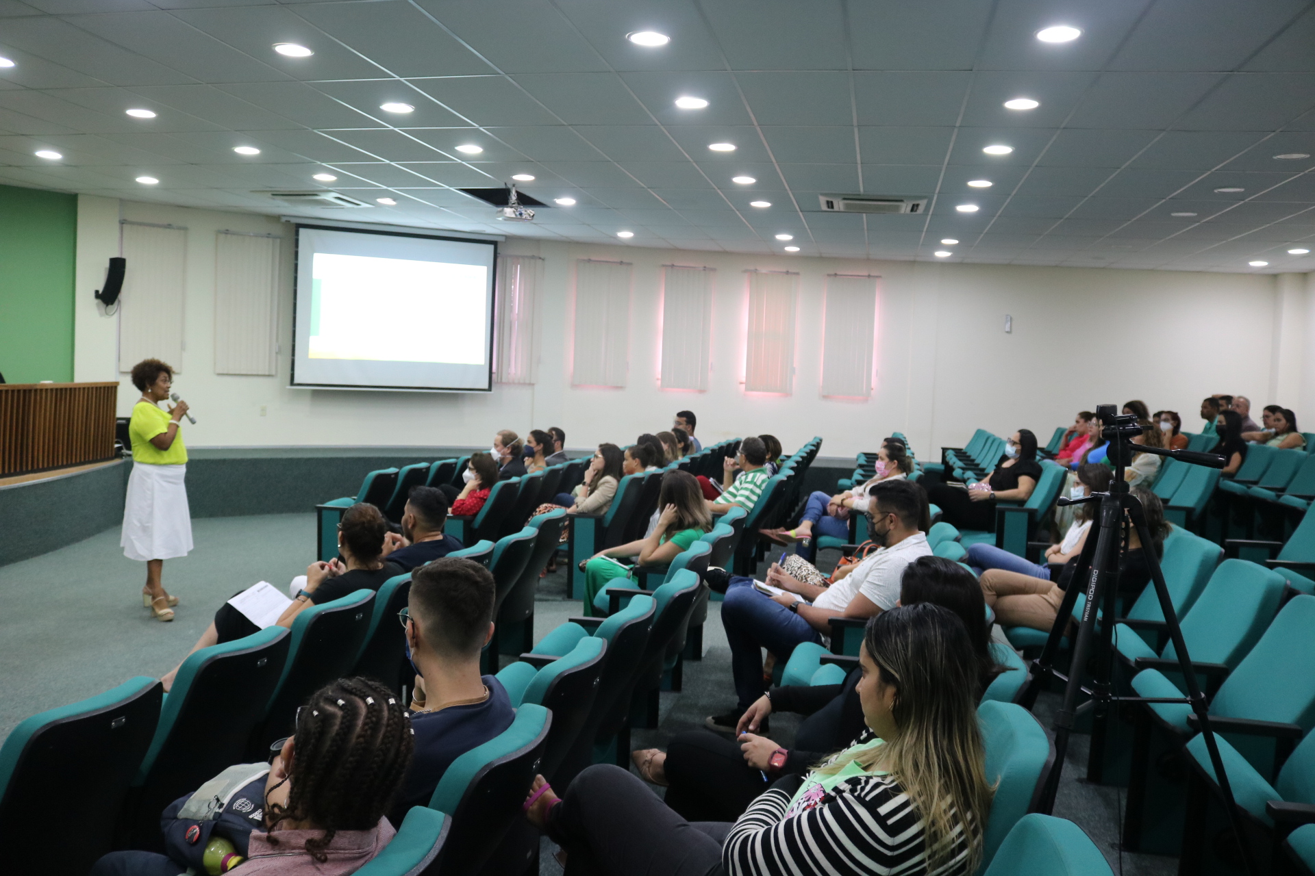 “Racismo é crime e como crime deve ser tratado”