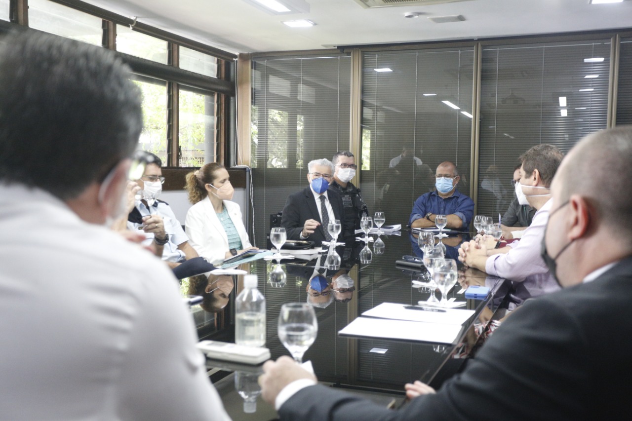 Defensoria acompanha comunidades ameaçadas de desocupação com fim de prazo estipulado pelo STF. Mais de 17 mil pessoas estão em risco no CE