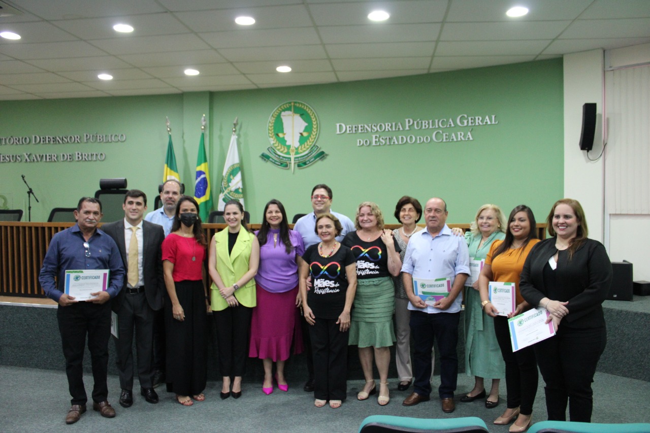 Selo “Cartório contra transfobia” é concedido a instituições que participaram de mutirão de retificação de nome e gênero