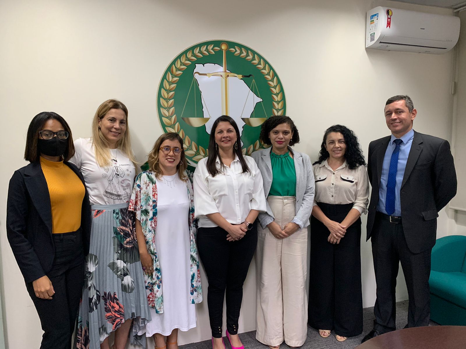 Defensoria e Cedeca discutem ações mútuas para garantia de direitos de crianças e adolescentes