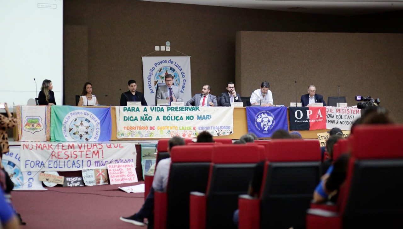 Defensoria levanta necessidade de diálogo com comunidades em debate sobre parques eólicos no mar do Ceará