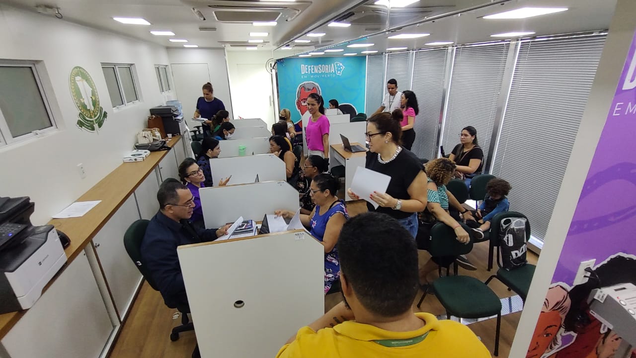 Mutirão atende em dois dias 50 pessoas interessadas em regularizar a guarda de crianças e adolescentes