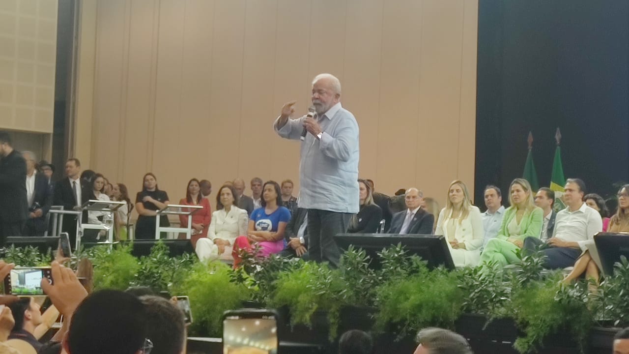 Lula cumpre agenda no Ceará em pacto para a educação. Defensoria integra a comitiva
