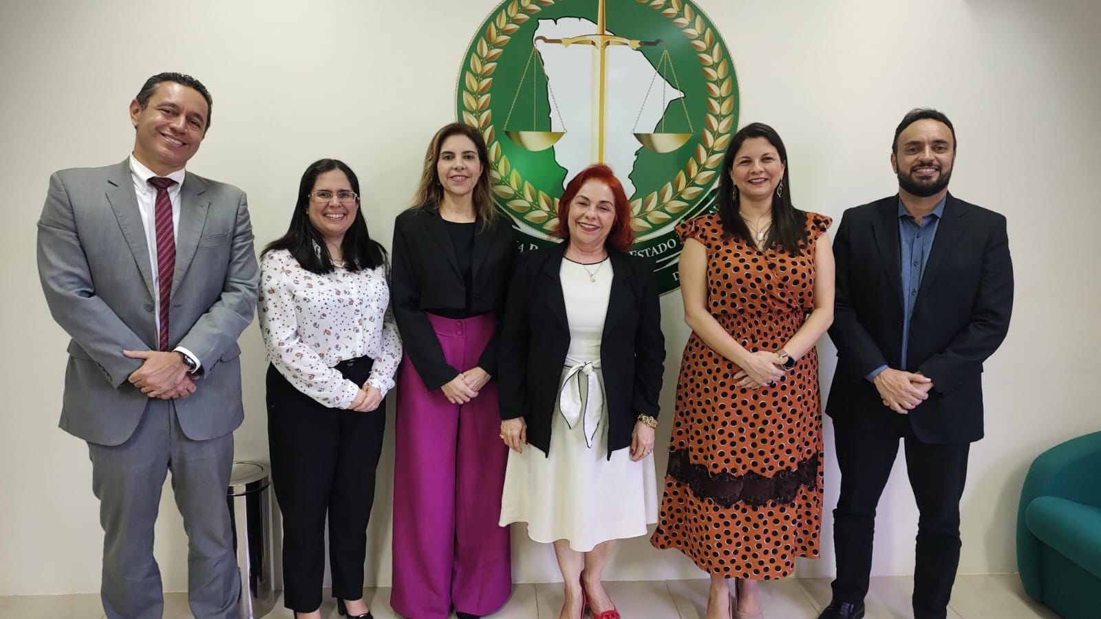 Defensoria e Tribunal de Justiça reúnem-se para promover ampliação de métodos consensuais de soluções de conflitos no interior 