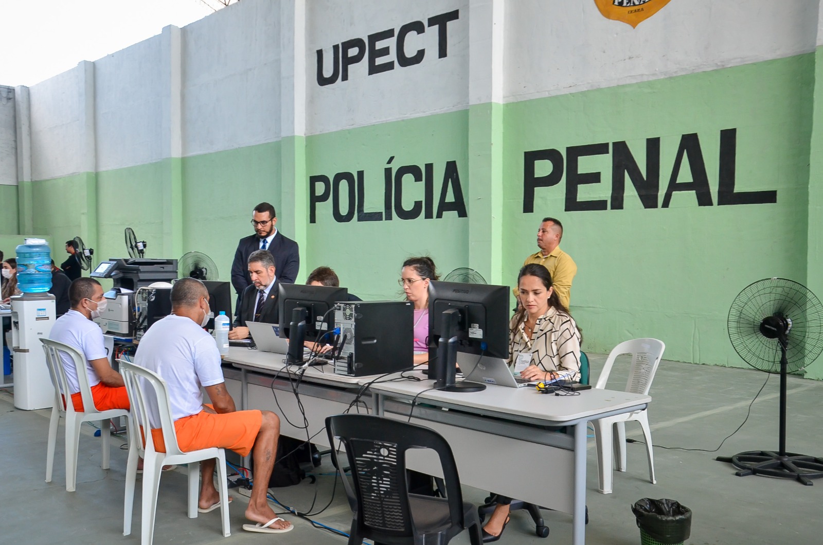 Defensoria realiza mais de 200 atendimentos em unidade prisional na Região Metropolitana de Fortaleza