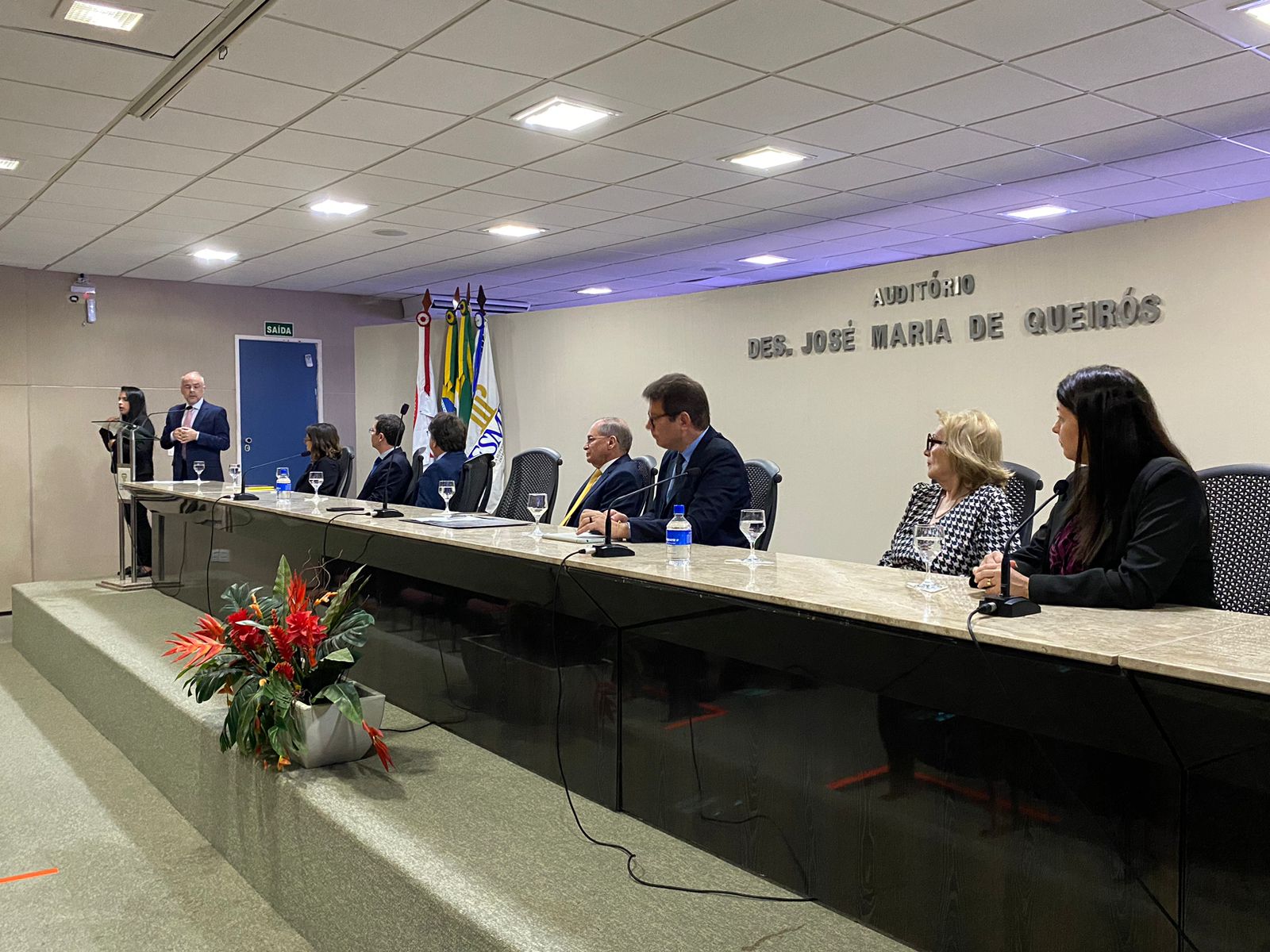 Defensora geral prestigia início presencial de curso de combate à tortura