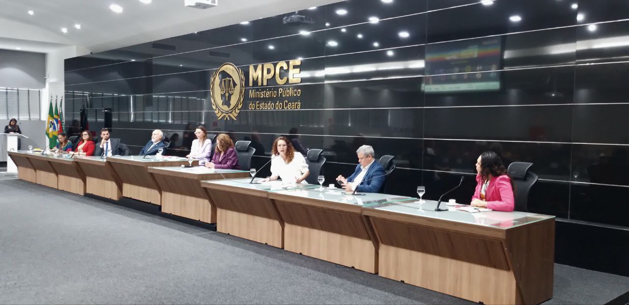 Defensoria marca presença em seminário sobre diversidade e igualdade de direitos para a população LGBTQIAPN+ na Procuradoria Geral