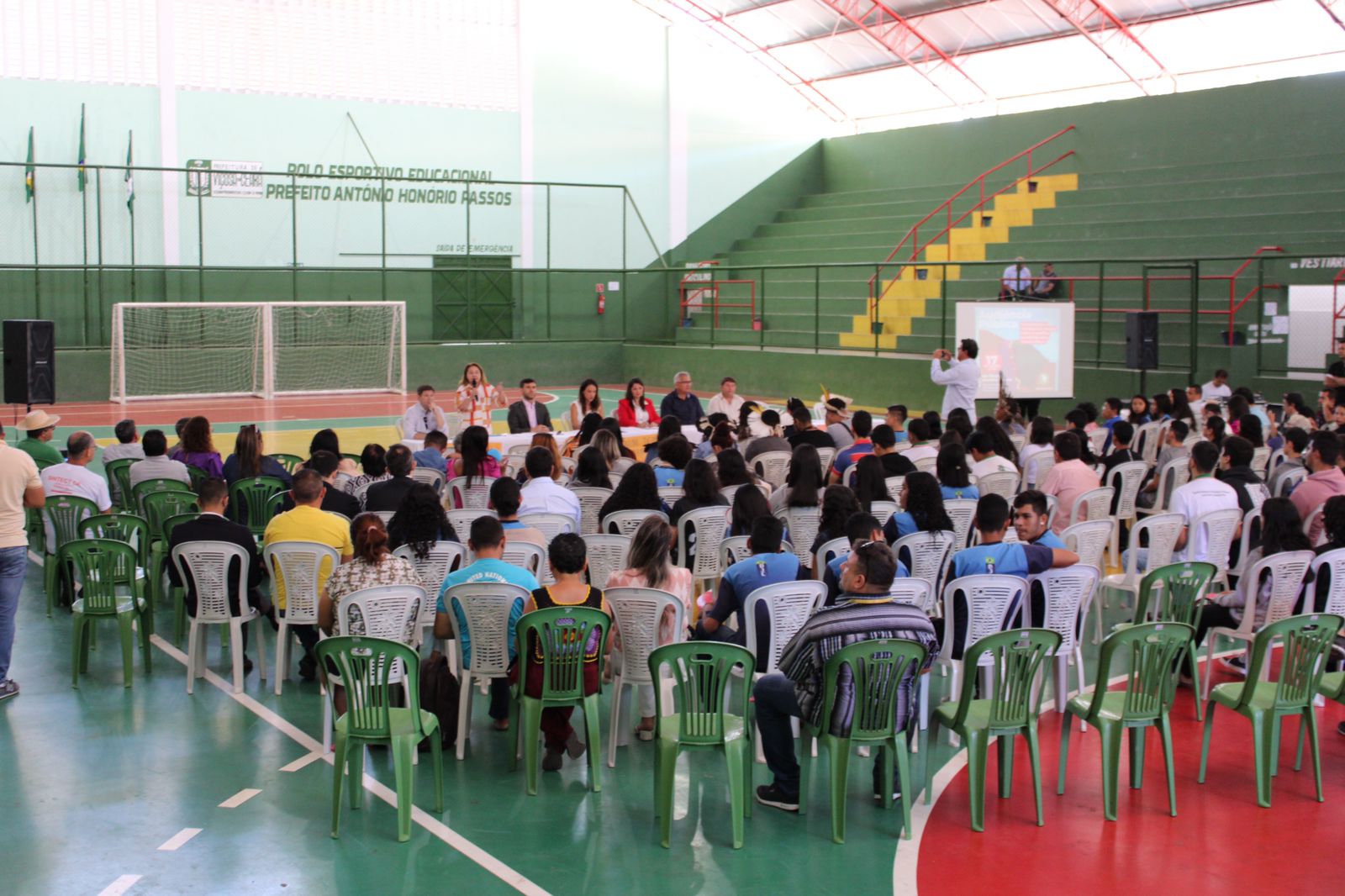 População lota audiência promovida pela Defensoria Pública sobre conflito territorial entre Ceará e Piauí