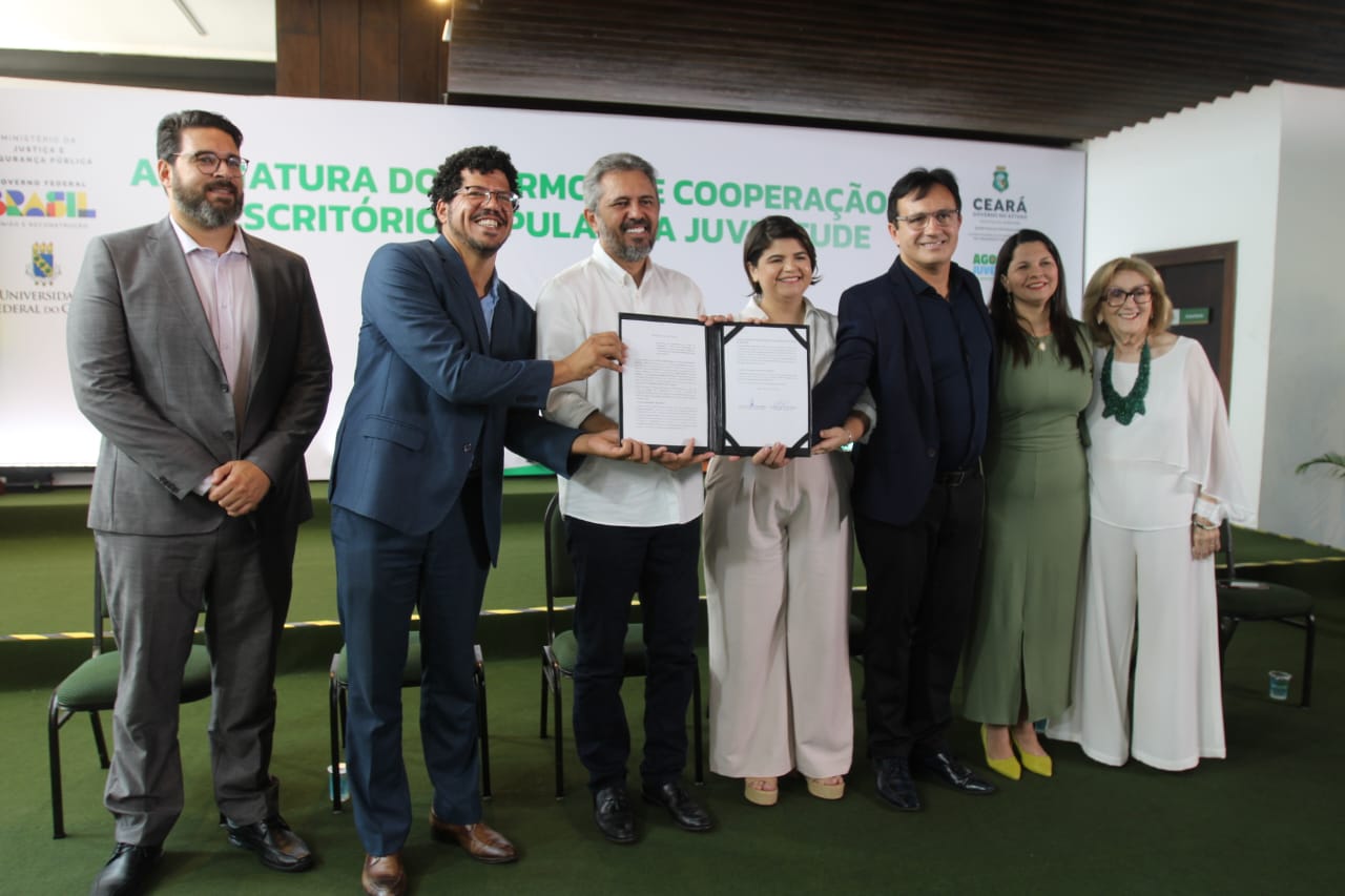 Ceará tem o primeiro Escritório Popular da Juventude do Brasil. Parceria firmada com DPCE, Sejuv, Seas, UFC e Governo Federal 