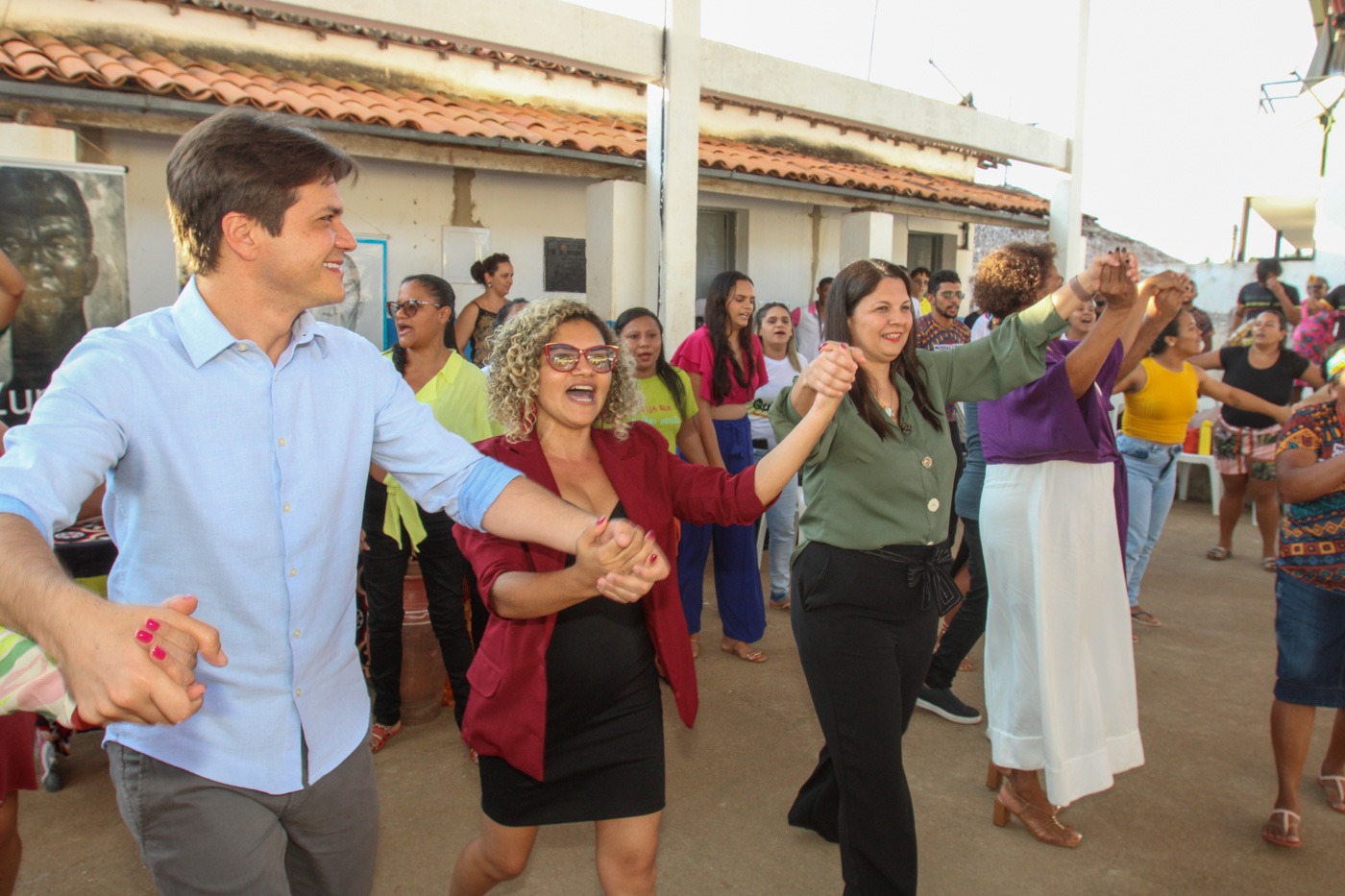 De Dandara a bisavô, ancestralidade marca posse popular de Joyce Ramos no território quilombola no qual ouvidora nasceu