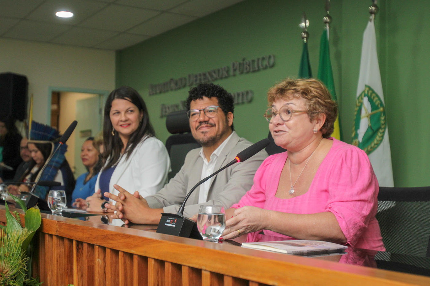 Programa que capacita mulheres para atuarem como defensoras populares nas comunidades é lançado na DPCE