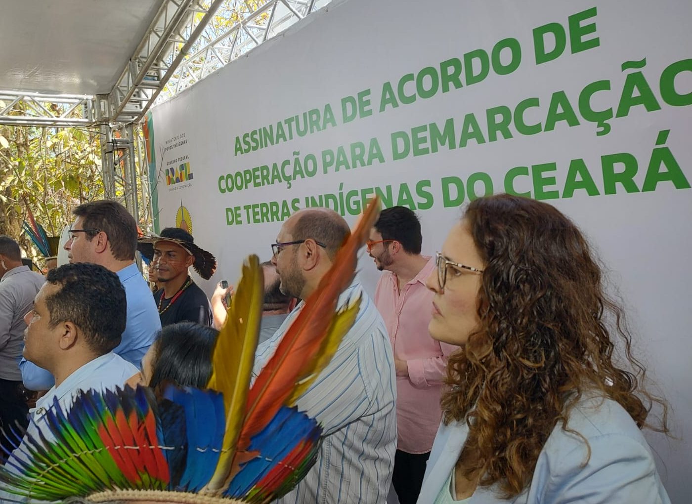 DPCE participa da assinatura do acordo de cooperação sobre demarcação de quatro terras indígenas do Ceará
