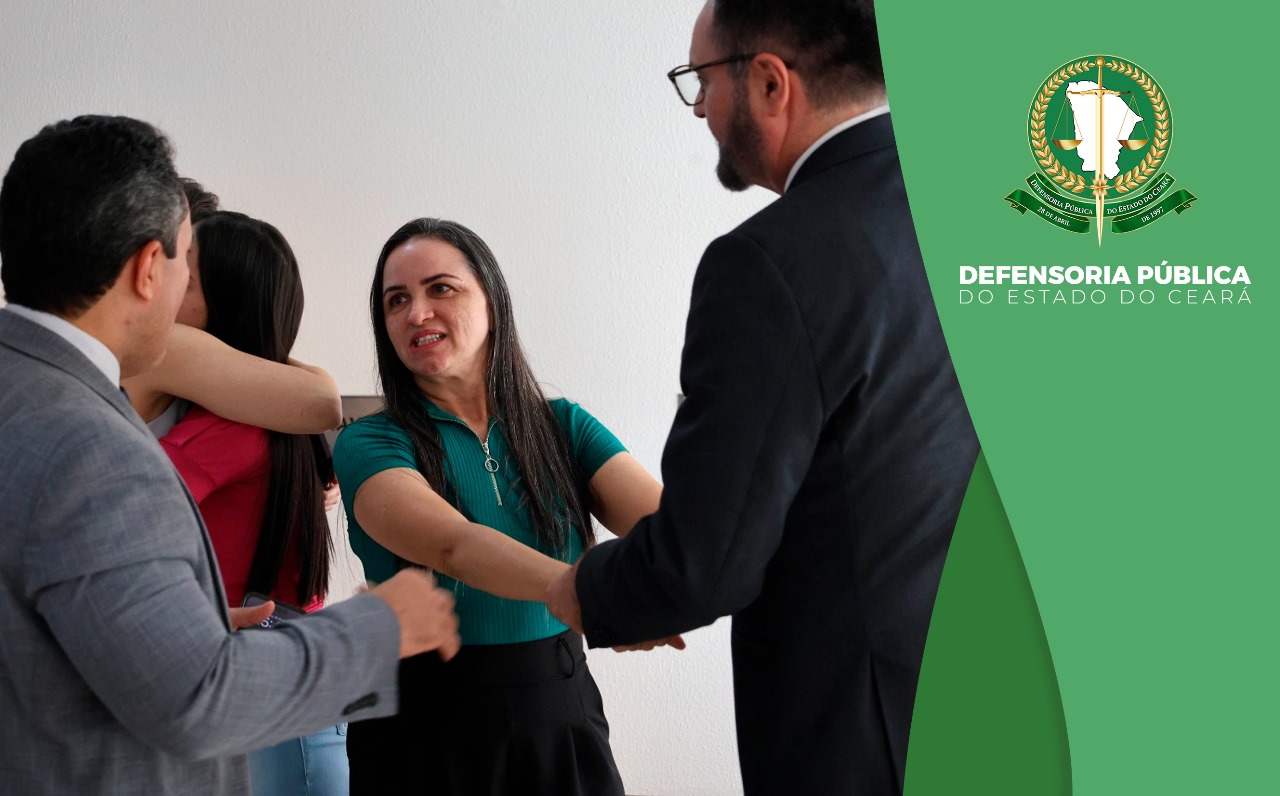 Condenada a 9 anos e presa desde 2021, mulher acusada de omissão no estupro da filha é inocentada após atuação da Defensoria e Innocence