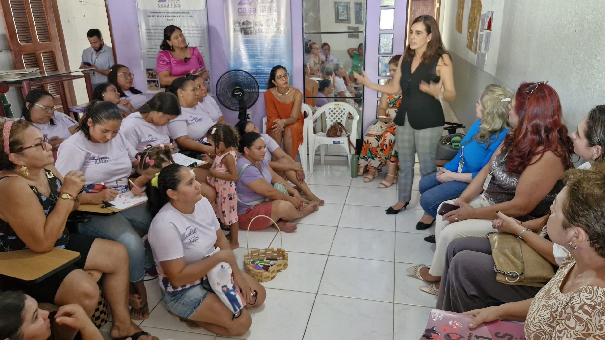Roda de conversa reforça direitos e acolhimento para mulheres vítimas de violência doméstica e familiar em Paracuru