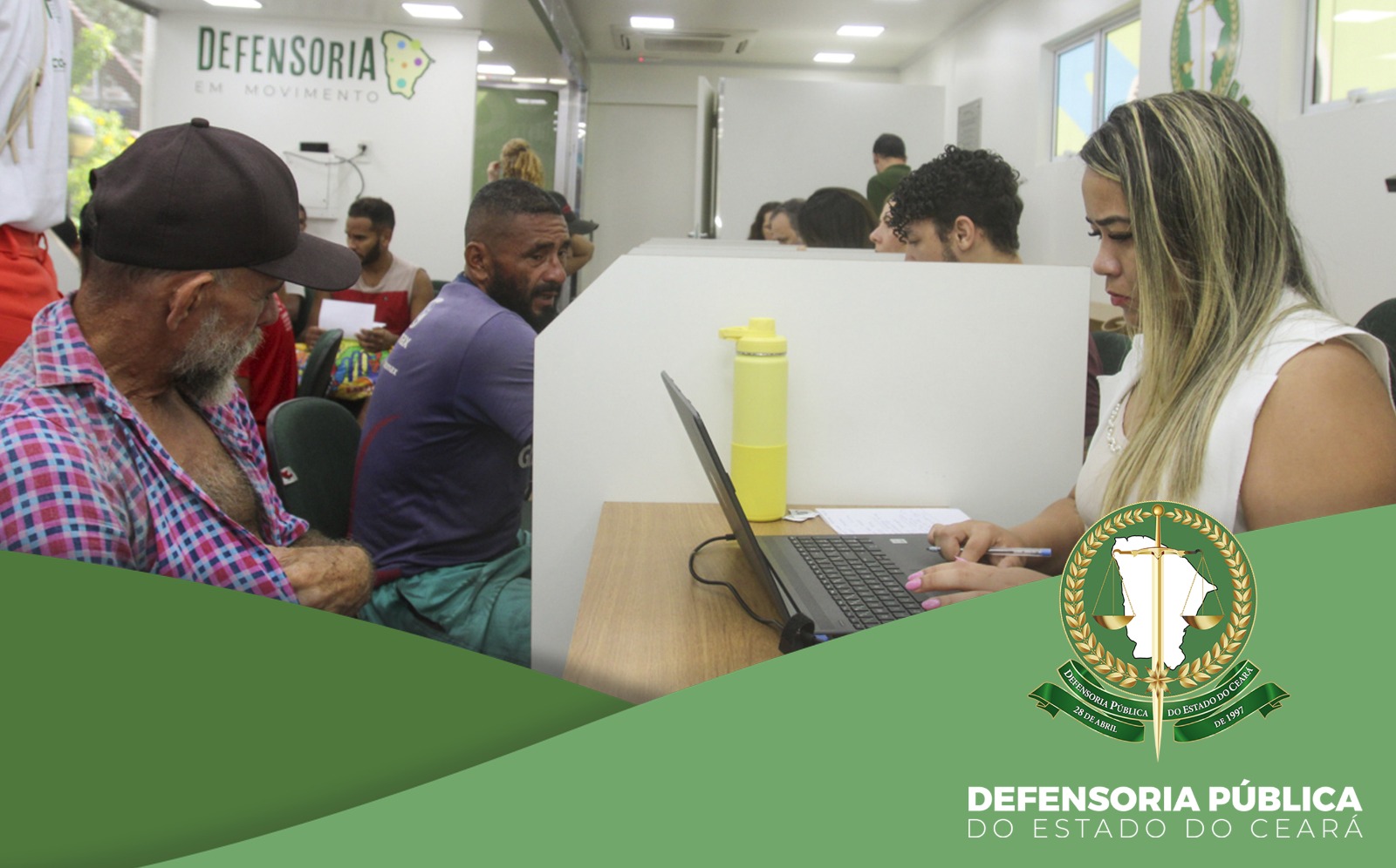 Defensoria participa do Pop Rua em Ação na Praça Murilo Borges, em Fortaleza