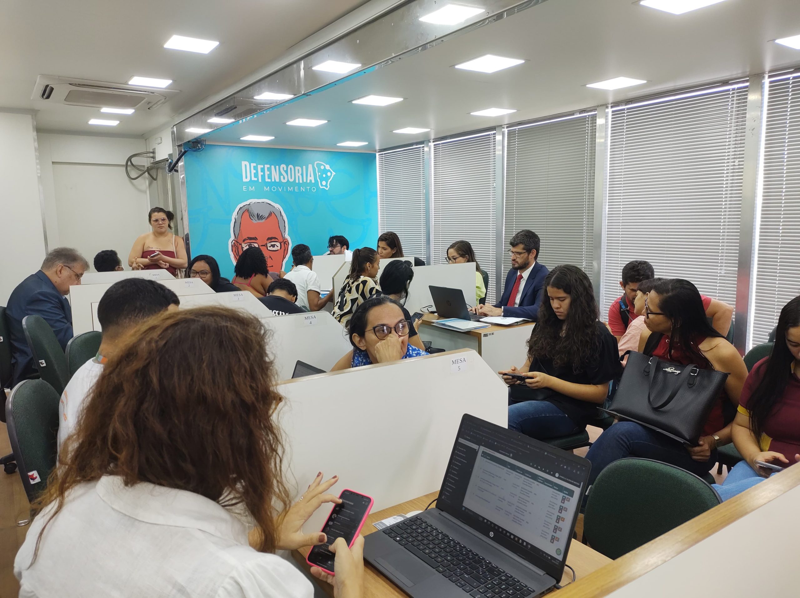 Projeto Defensoria em Movimento leva atendimento jurídico gratuito ao bairro Presidente Kennedy