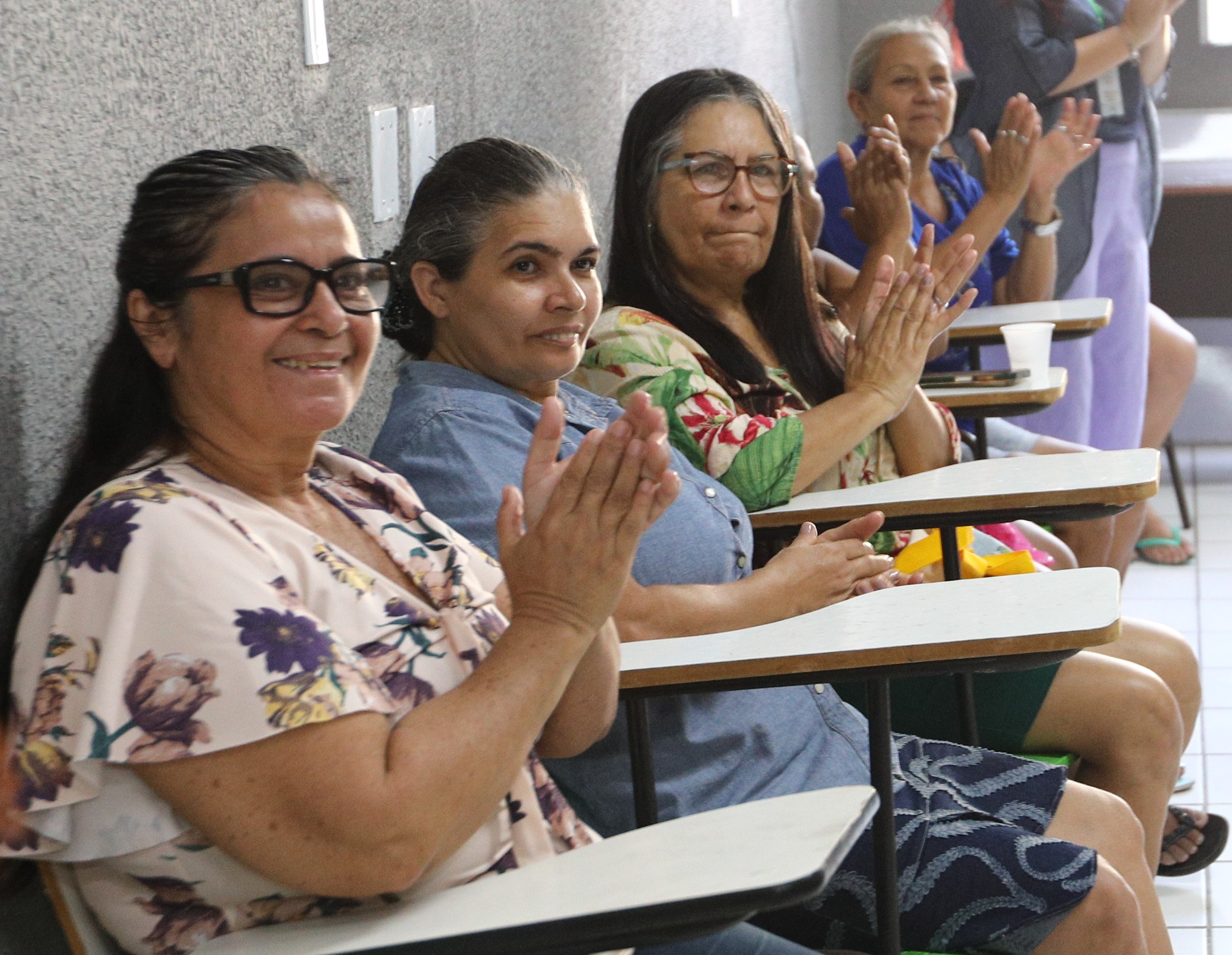 Defensoria promove roda de conversa sobre geração de emprego e renda