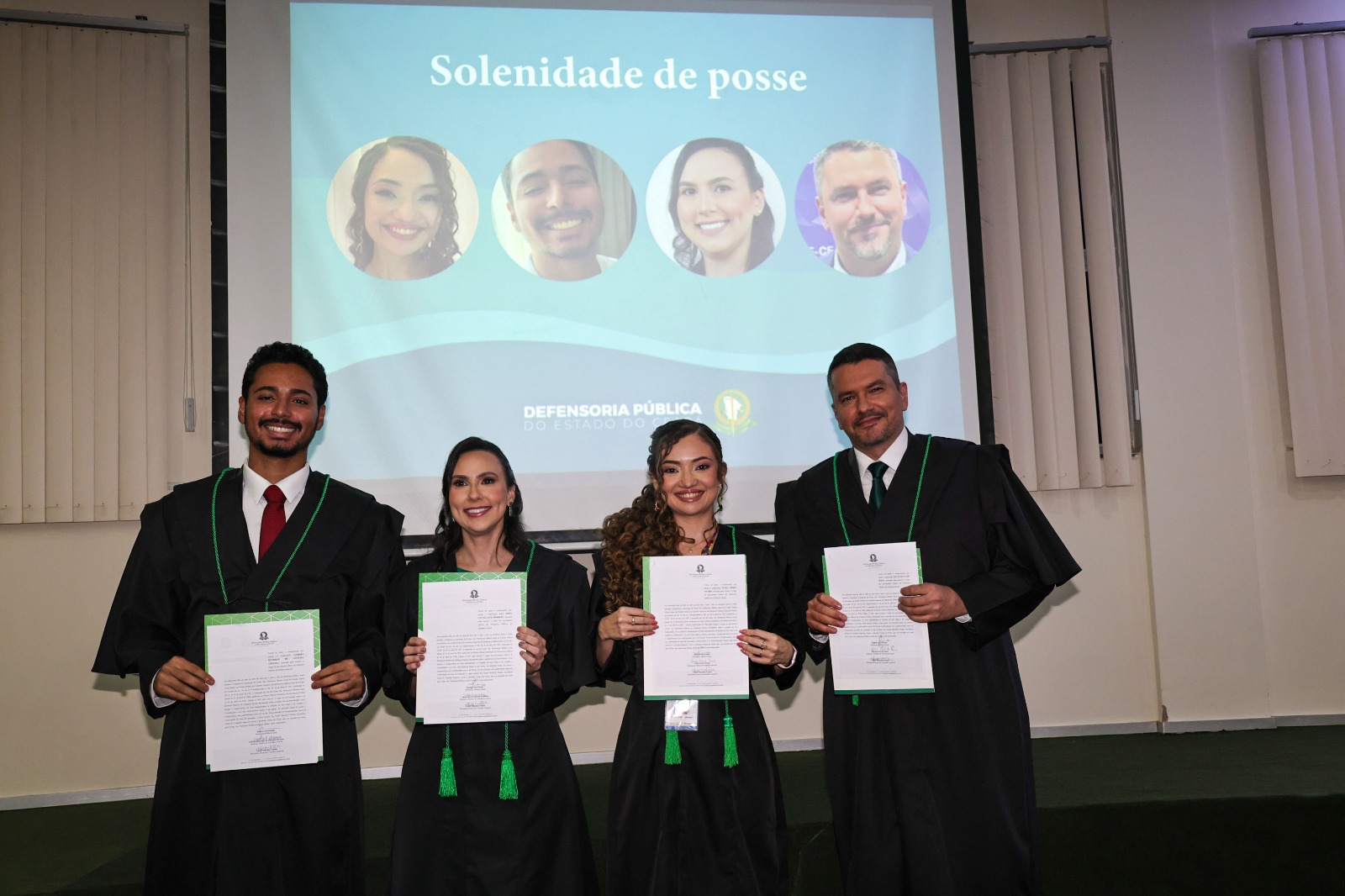 Defensoria empossa quatro novos defensores na comemoração dos seus 29 anos