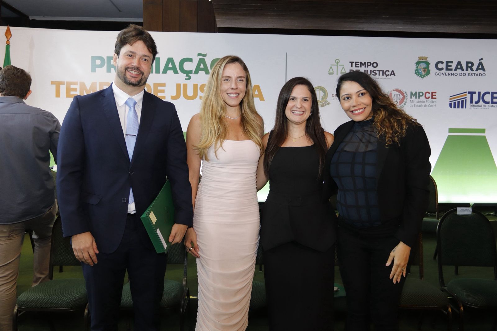 Defensores são homenageados durante premiação do Programa Tempo de Justiça 